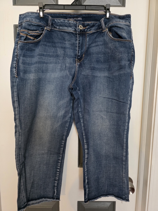 Maurices Denim - Maurices Dark Blue Cropped Jeans Size 18